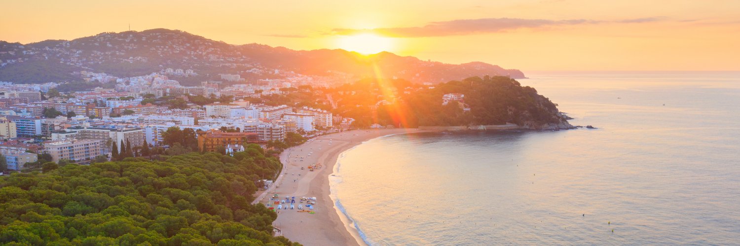 Sol e mar na Costa Brava: hotel 4* com piscinas e diversão aquática