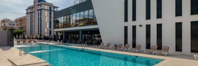 Gandía: golden beaches and the true Mediterranean vibe