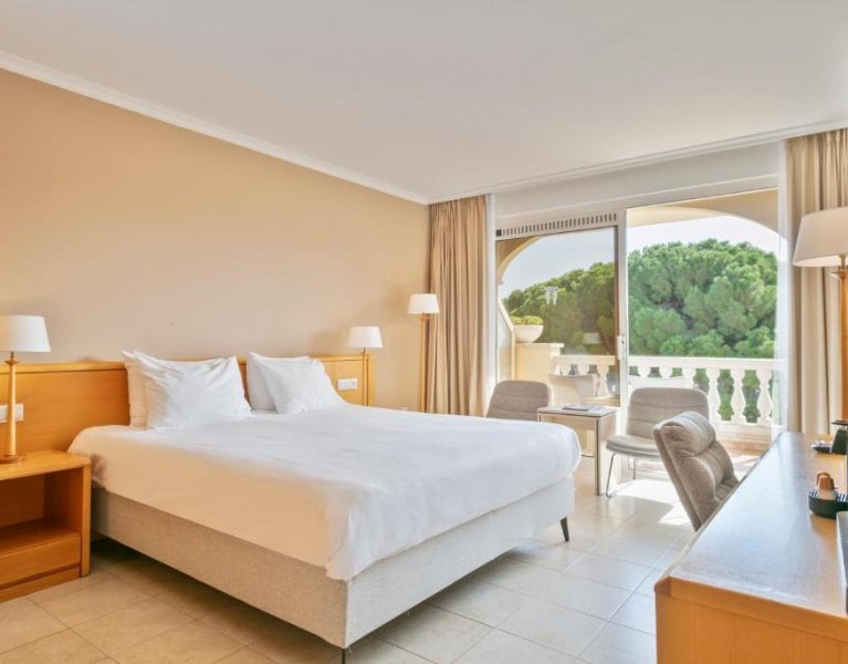 Descubra a Costa Brava: 4* de luxo em S'Agaró junto à praia
