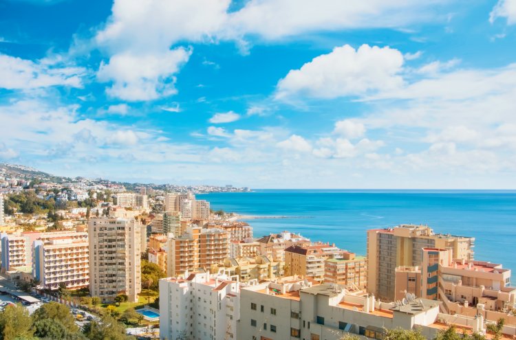 Seaside stay in Fuengirola - Destination