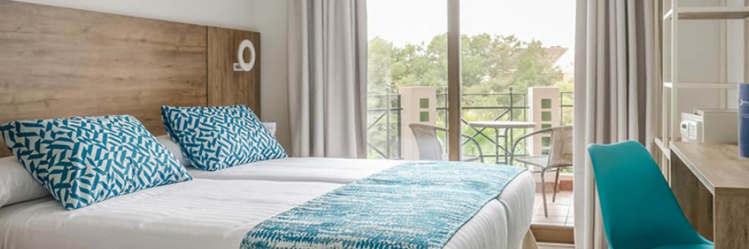 Enjoy Alicante in a charming Boutique Hotel