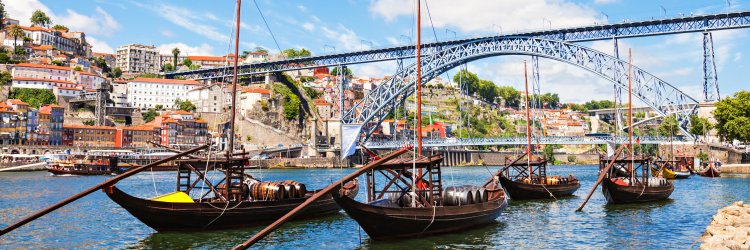 Porto Luxury Escape: Spa, Wine & River Cruise