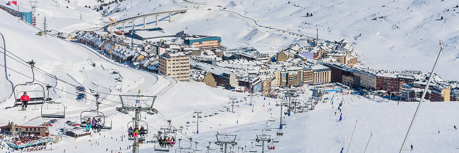 Start of the Snow Season in Pas de la Casa (Andorra): 4* Mountain Hotel with Dinner Included