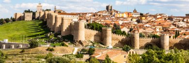 Descubra Ávila: fique num hotel acolhedor perto das icónicas muralhas medievais