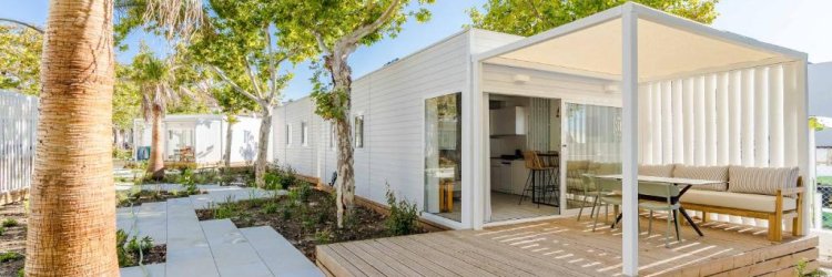 Vacances originales en bord de mer au Costa del Sol Glamping Village