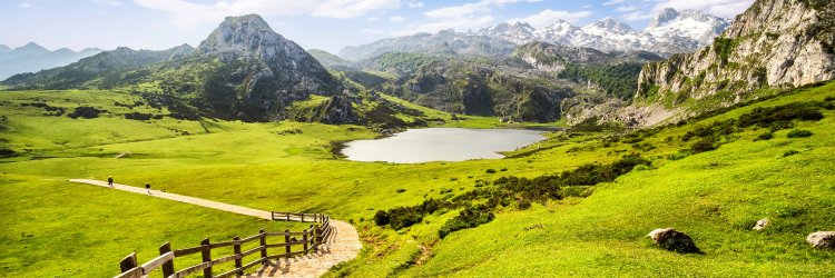 Paysages verdoyants et air atlantique : découvrez les Asturies