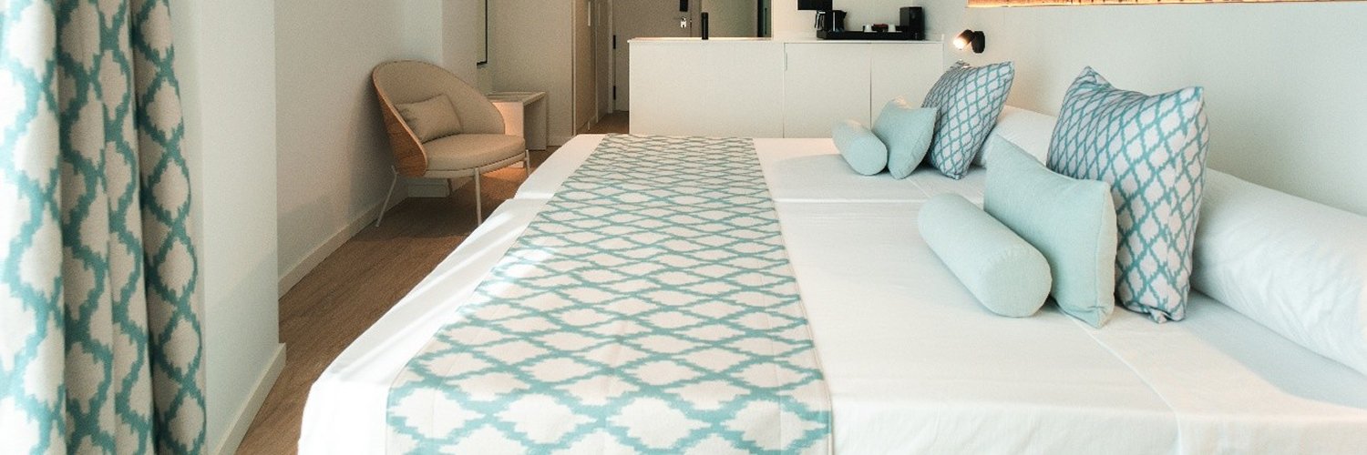 Luxuriöser Urlaub! Erleben Sie Benidorm in einem Zimmer der Spitzenklasse mit Meerblick 