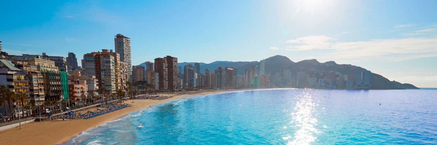 Só para adultos! Benidorm a 200 metros da praia de Levante