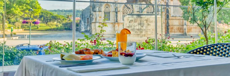 Experience history in a 4* hotel with Breakfast near Fátima (Portugal)