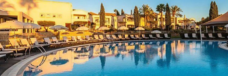 Vale d'Oliveiras Quinta Resort & Spa 5 in Algarve - Kids stay for FREE!