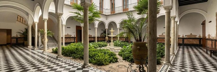 Last-minute luxury in the heart of Seville
