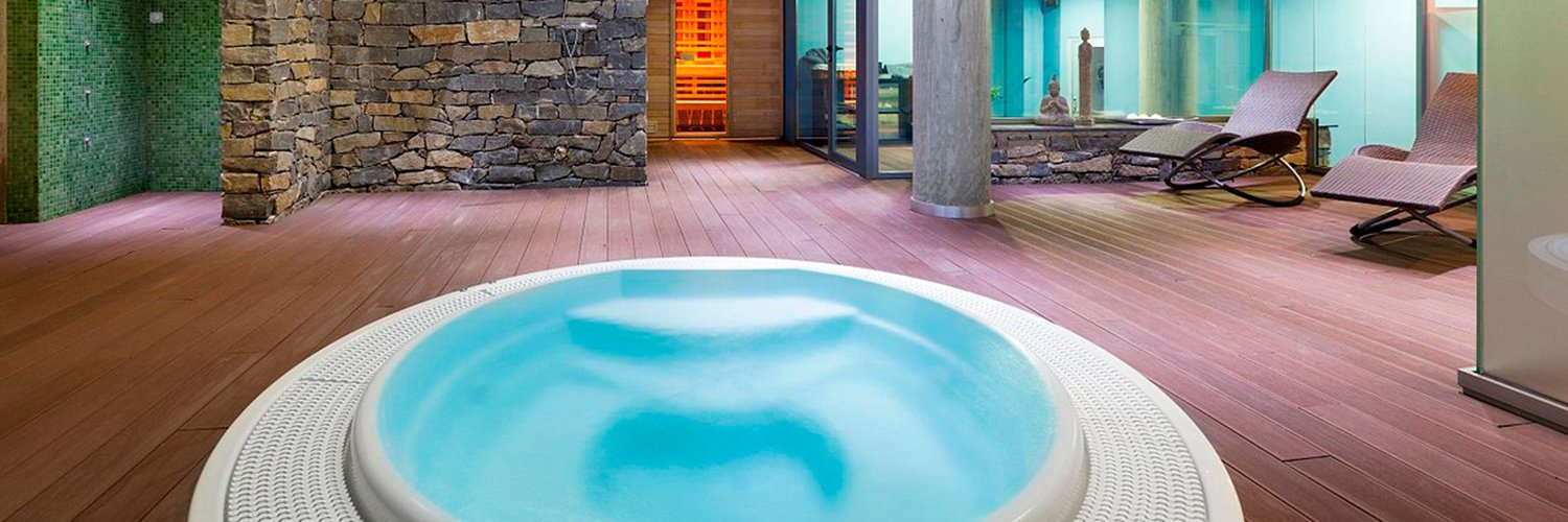 Discover historic Huesca: 4* comfort, spa & Templar castle visit