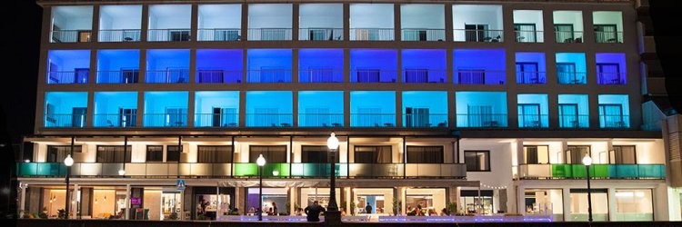 Wake up by the sea in Coma-ruga – Costa Dorada holidays