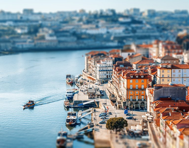 Estadia no Porto: charme ribeirinho, pontes e cultura do vinho