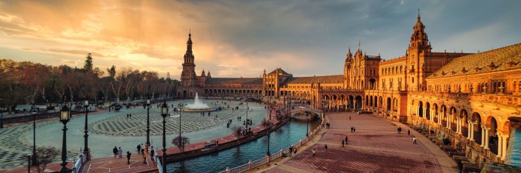Stay in Seville with comfort and the perfect location