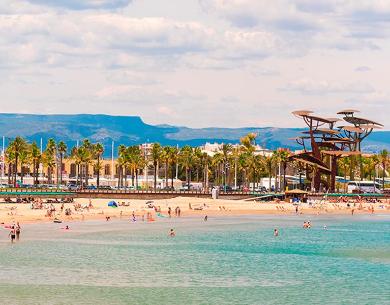 Sonnenreiche Familienurlaub in La Pineda