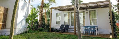 Sun, calm, and sea breeze in Costa Dorada