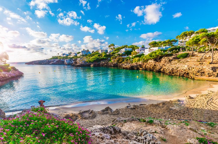 Familiensonne auf Mallorca: Meerblick, Action im Wasserpark und All-inclusive-Glück - Reiseziel