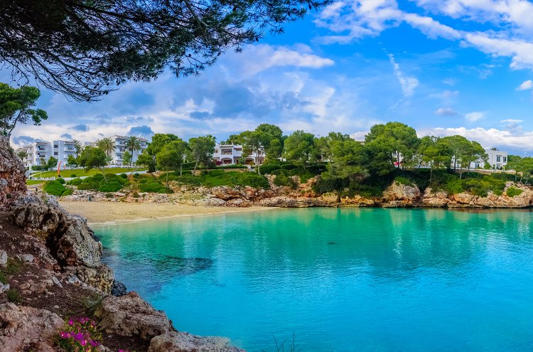 Familiensonne auf Mallorca: Meerblick, Action im Wasserpark und All-inclusive-Glück - Reiseziel