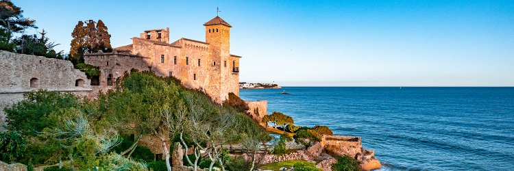 Tamarit Costa Dorada: unwind in a seaside bungalow with spa access