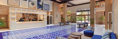 Experience tropical luxury in Salou