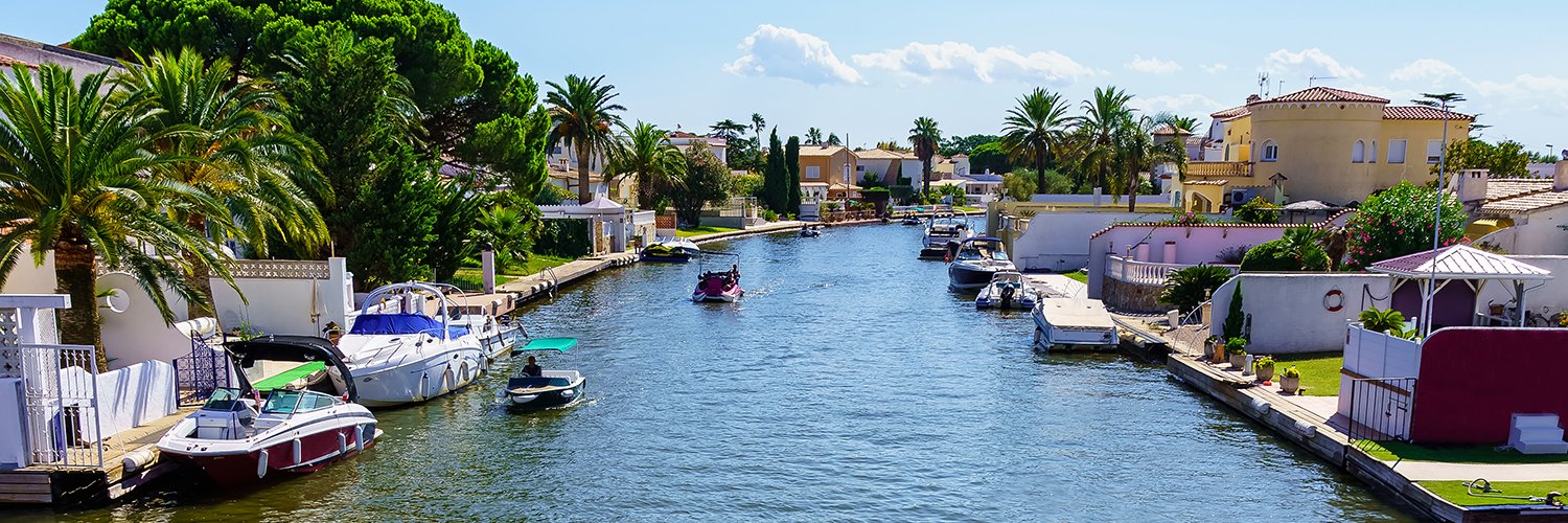 Your apartment with hotel amenities in Empuriabrava