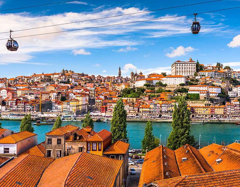 Hotel in der Nähe von Porto mit Kreuzfahrt und Weinkellertour