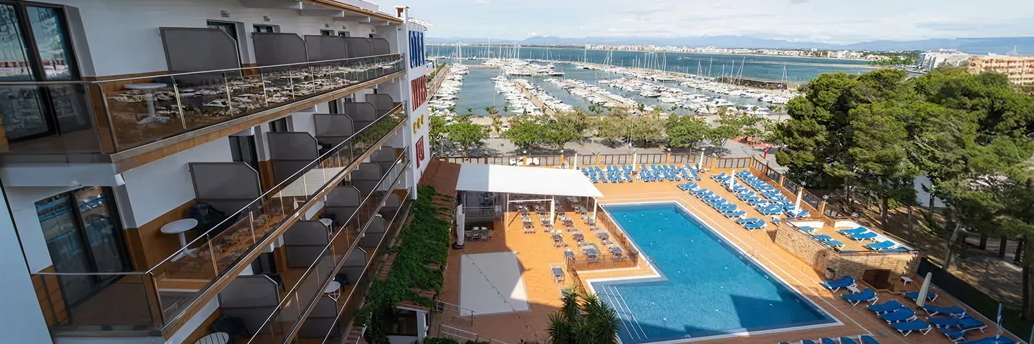 Mediterranean Breeze & 4-Star Comfort on the Costa Brava