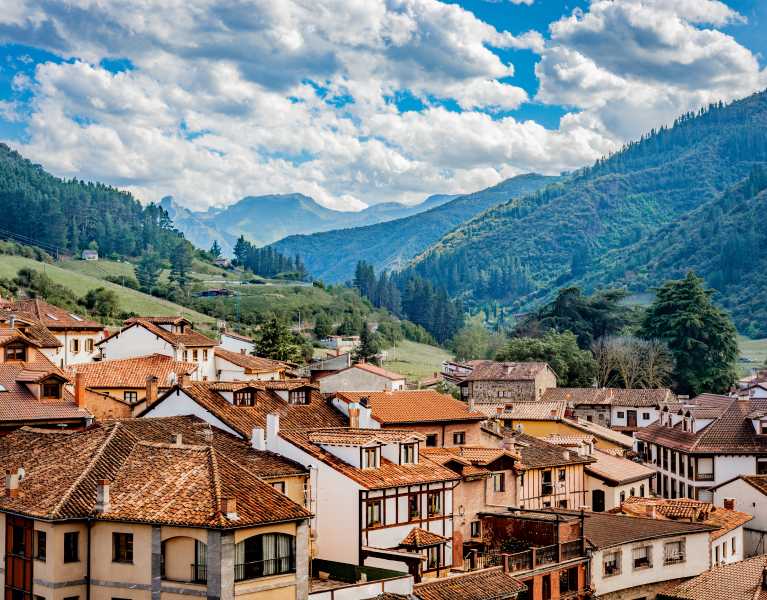 Relax in Cantabria and enjoy Picos de Europa