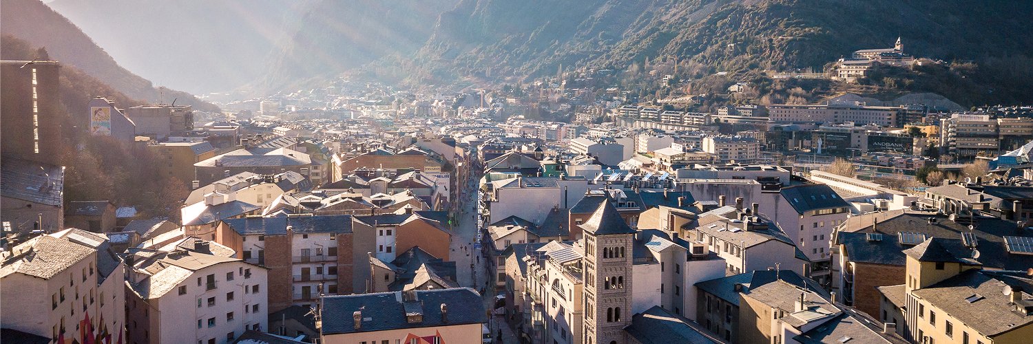 Faites du shopping en Andorre avec un hôtel central !