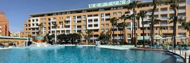 Long beach days, zero worries in Roquetas de Mar