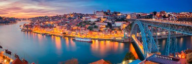 Easter in Porto with Douro cruise and wine tasting