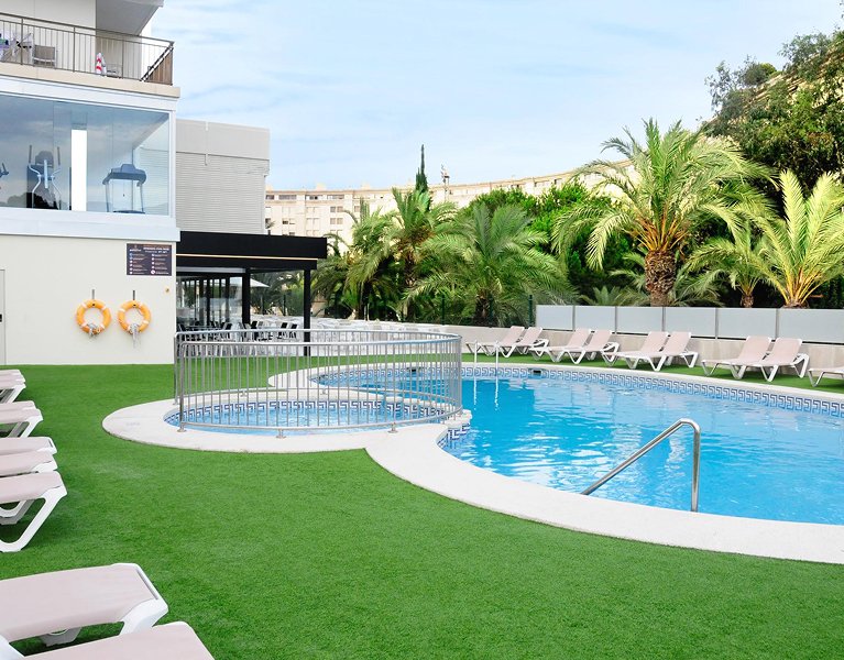 Dernier appel ! Profitez du soleil d'avril à Benidorm