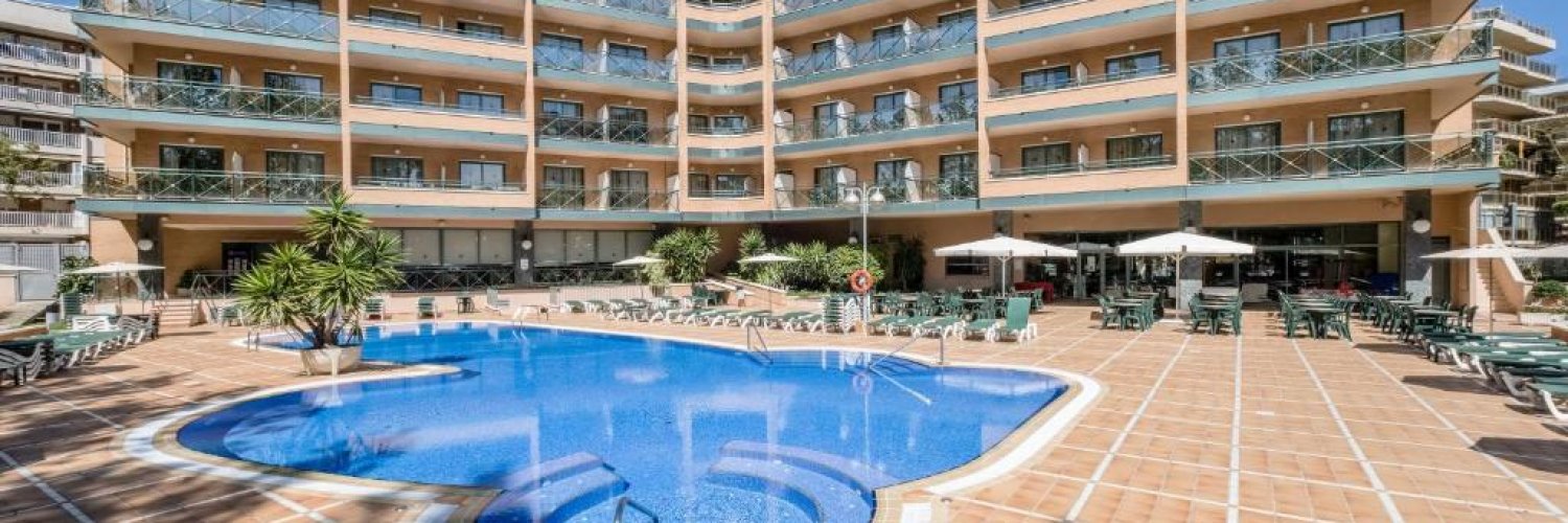 Desfrute da sua Semana Santa em Salou com um hotel 4* 