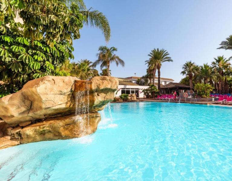 Familienparadies in Roquetas de Mar!