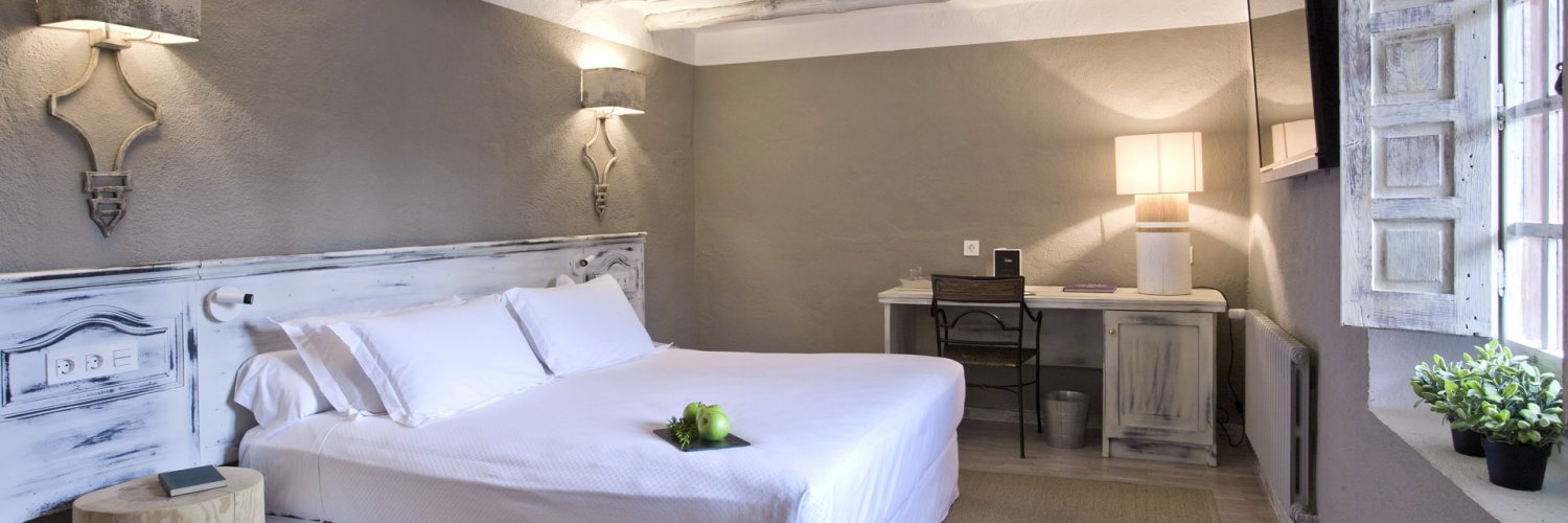 Discover Pamplona in a 4* hotel with Breakfasts