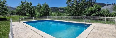 Urlaub mit Animationsprogramm, Pool und Spa in den katalanischen Pyrenäen