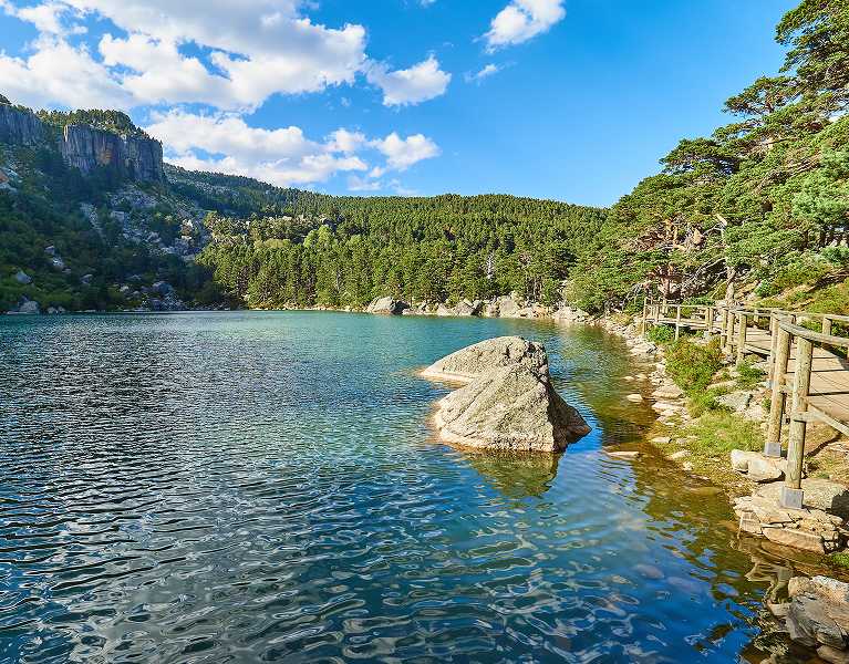 Viva a Vinuesa! O eco da Laguna Negra no coração de Soria