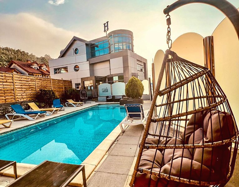 Surround yourself with nature and discover Cantabria