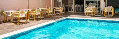 Relax at this Adult-Recommended Hotel