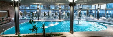 Experimente Andorra! Hotel 4* com SPA no centro