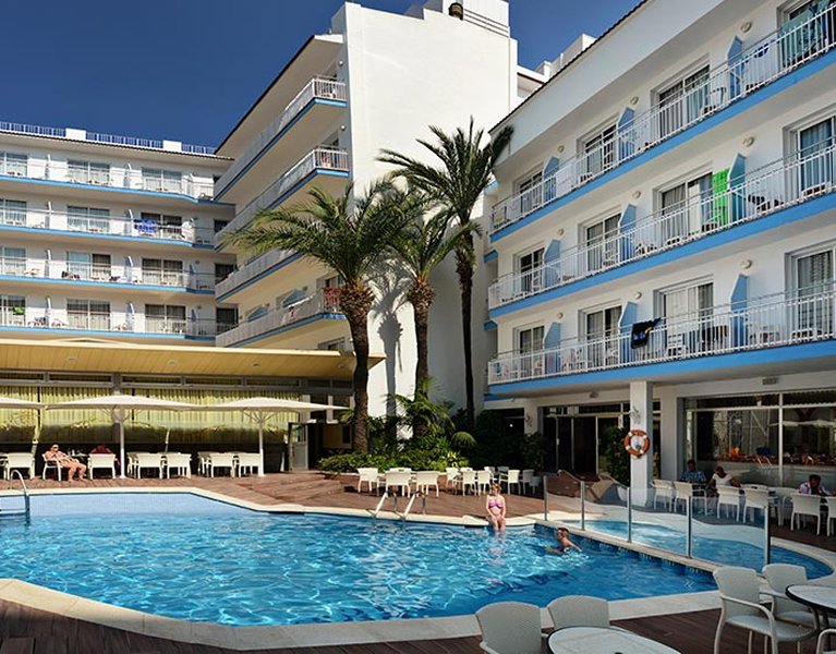 Between sea and calm: your perfect holiday in Calella