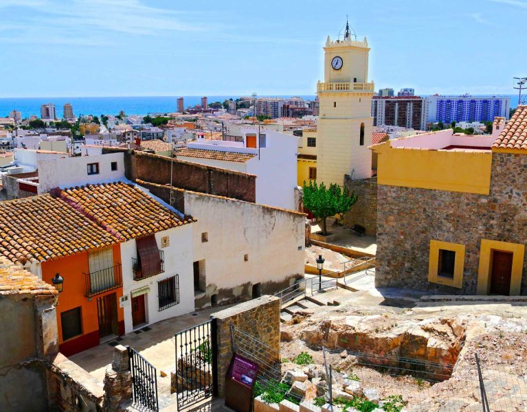 Détendez-vous à Oropesa del Mar, dans des appartements situés à proximité de la Marina d'Or.