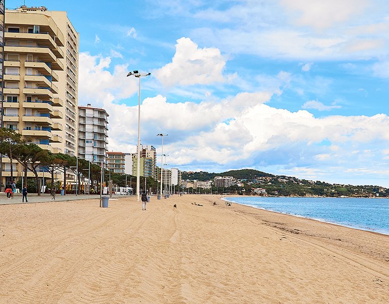 Platja d'Aro is waiting for you! Relax and beach in the heart of the Costa Brava