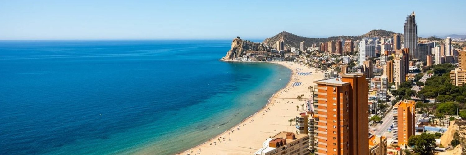 Costa Blanca days by the sea in Benidorm