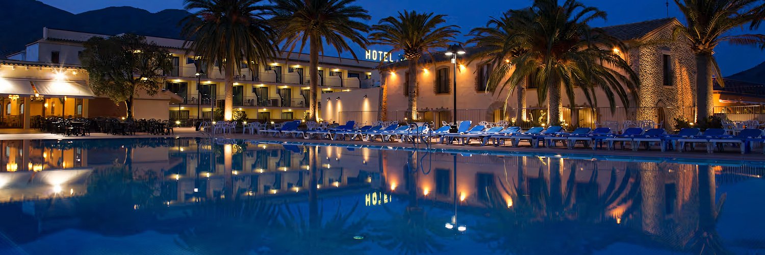 Mediterranean Breeze & 4-Star Comfort on the Costa Brava