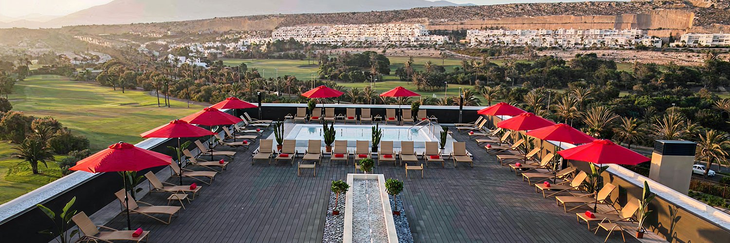 Luxury in Almerimar: stay in a 5* hotel in a deluxe superior room