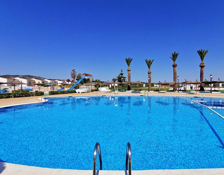 Family holiday in Peñíscola: 4* hotel with water park