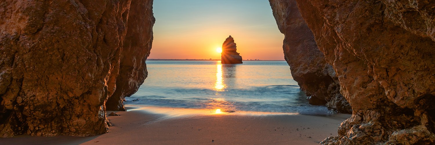 The Algarve in a 4* hotel surrounded by unique landscapes