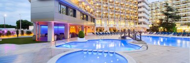 Wake up in Blanes, breathe the Mediterranean and enjoy a 4* superior hotel.